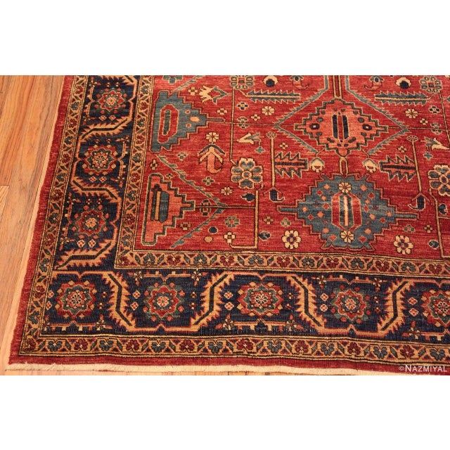 Rustic Tribal Geometric Persian Heriz Serapi Design Modern Area Rug For Sale - Image 4 of 7