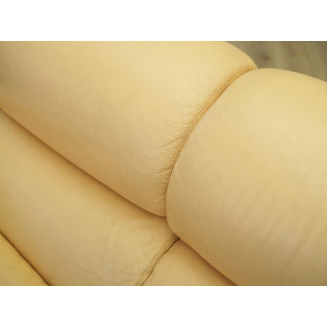 Italian Leather Sofa, 1960s For Sale - Image 15 of 18
