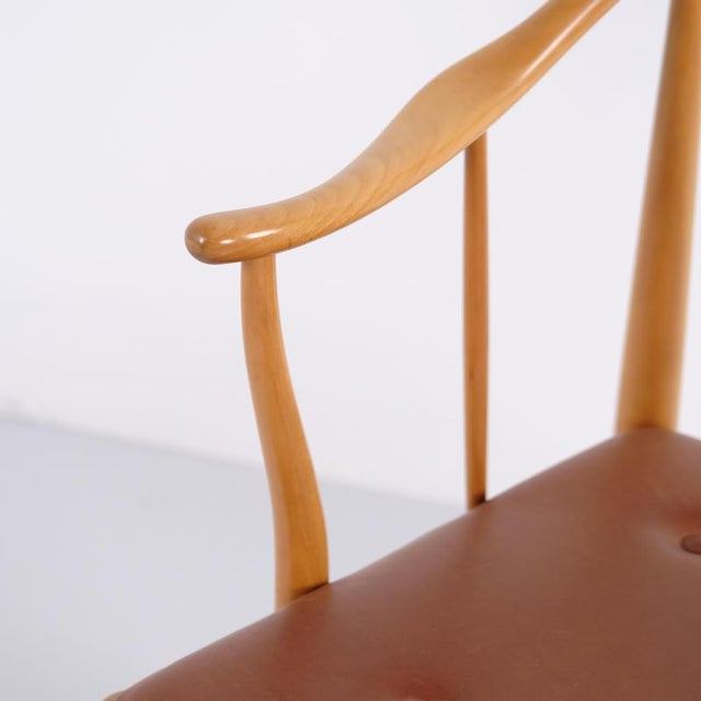 Wood China Chairs FH 4283 in Cherry Wood with Leather by Hans J. Wegner for Fritz Hansen, 1970s, Set of 4 For Sale - Image 7 of 16