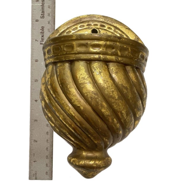Ornamental & Decorative Materials Two Gold Wall Pockets - Opulent Gilded Decor For Sale - Image 7 of 9