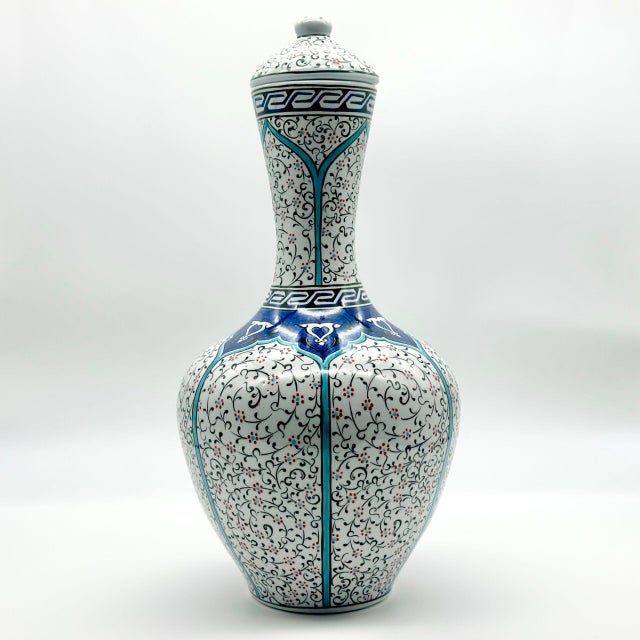Handmade Ceramic Lidded Vase (30cm) Traditional Ottoman “Golden Horn” (Haliç) Style with Turquoise Bands – Decorative Art Object For Sale - Image 6 of 9