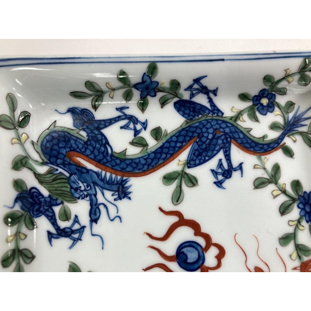 Vintage Chinese Porcelain Wucai Blue and Red Dragons Dish Catchall For Sale - Image 12 of 14