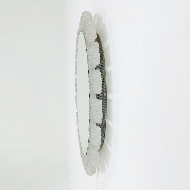 Mid-Century Oval Wall Mirror with Lighting and Acrylic Glass from Hillebrand, 1960s For Sale - Image 6 of 11