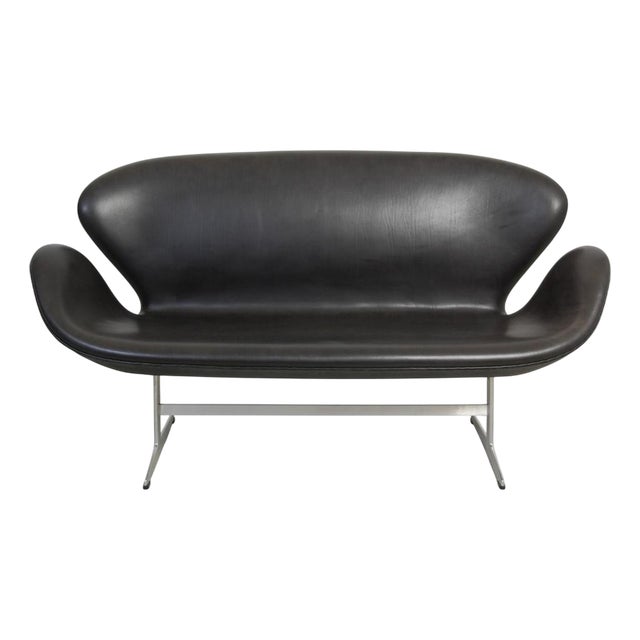 Swan Sofa in Black Grace Leather by Arne Jacobsen, 2019 For Sale