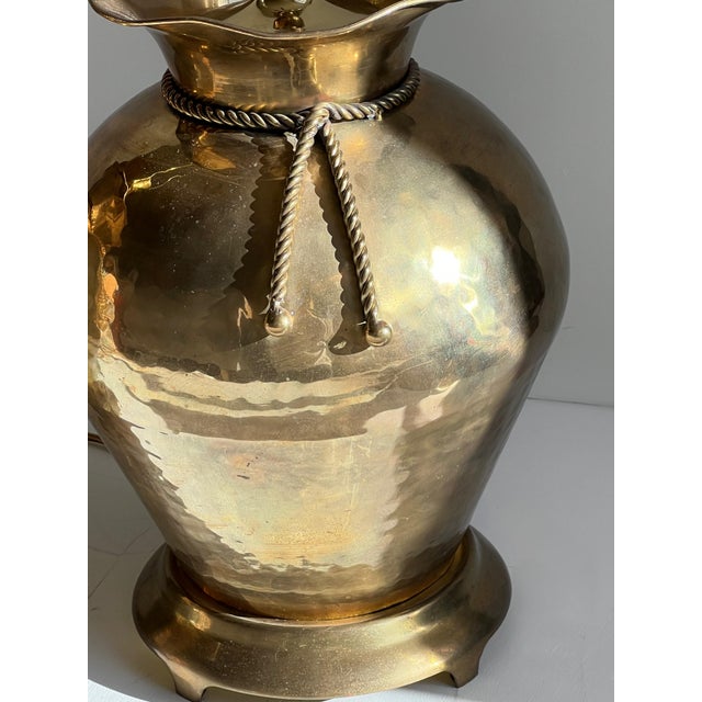 Pair of 1970s Italian Hand Hammered Brass Table Lamps With Twisted Rope Detail Mid Century - Hollywood Regency For Sale - Image 9 of 10