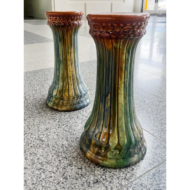 Vintage Majolica Ceramic Planters - A Pair For Sale In New York - Image 6 of 13