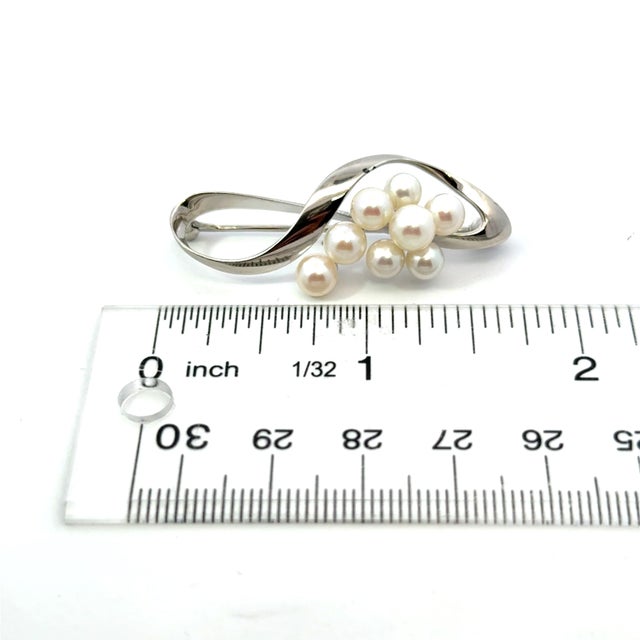 Mikimoto Akoya Pearl Brooch Sterling Silver 5.3 mm Estate For Sale - Image 9 of 9