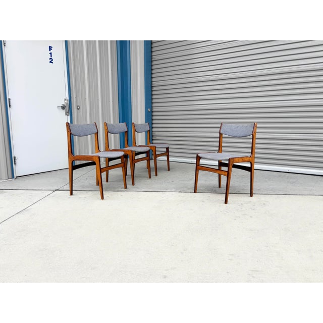 ✨ Danish Modern Elegance in Teak & Gray ✨ This stunning set of 4 Danish modern dining chairs blends iconic mid-century...