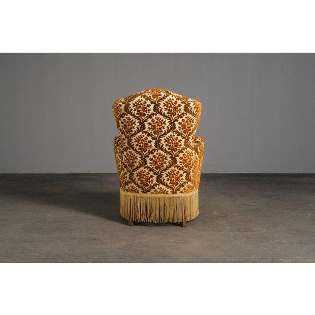Textile Mid-Century Upholstered Cocktail Chair For Sale - Image 7 of 18