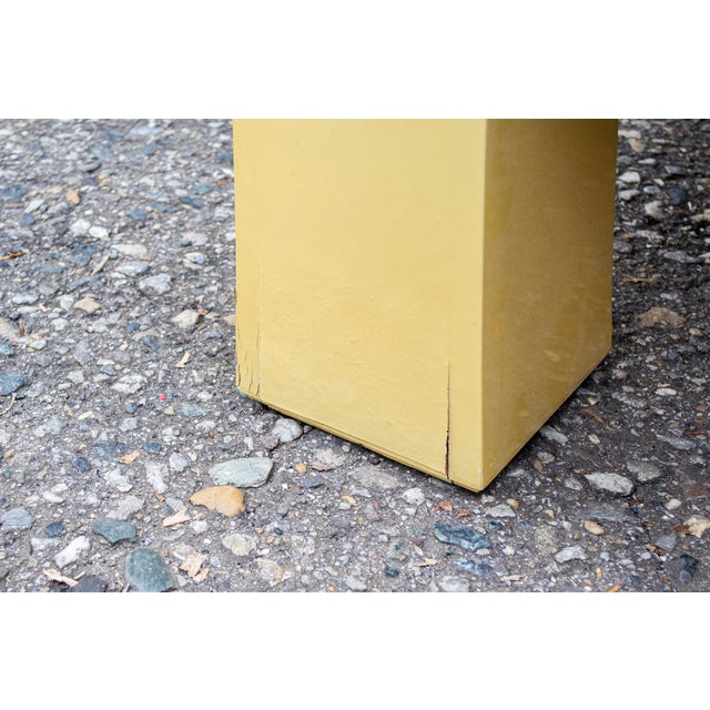 1970s Antonio Pavia Coffee Table in Lacquered Wood and Brass, 1970s For Sale - Image 5 of 7