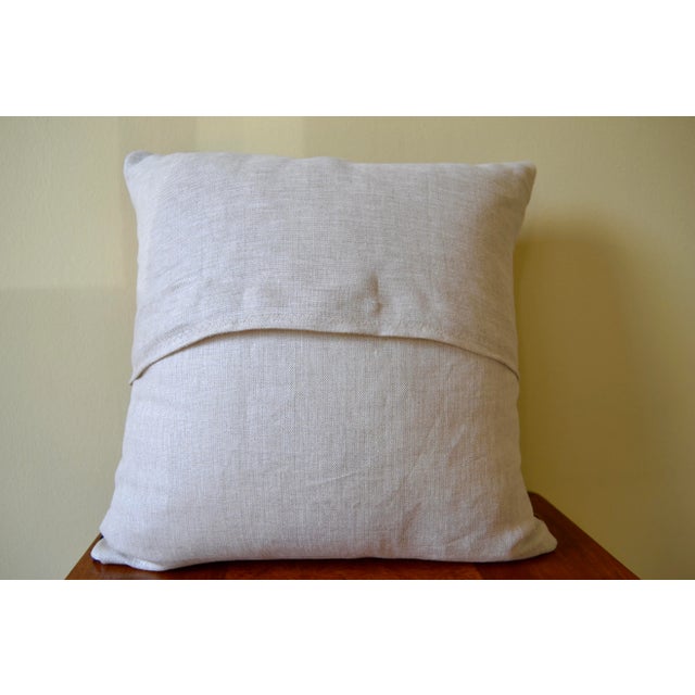 2020s Vintage Duralee Fabrics Tropical Birds Pillow For Sale - Image 5 of 7