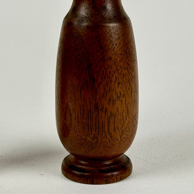 1980s Pair of 1980s Stan W. Bednarz Vintage Wood Turning Miniature Vases For Sale - Image 5 of 8