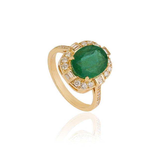 VR Jewels Mid 1920s Style 3.27Carats Oval Emerald Diamond 14k Gold Art Deco Ring Size 4 For Sale - Image 4 of 18