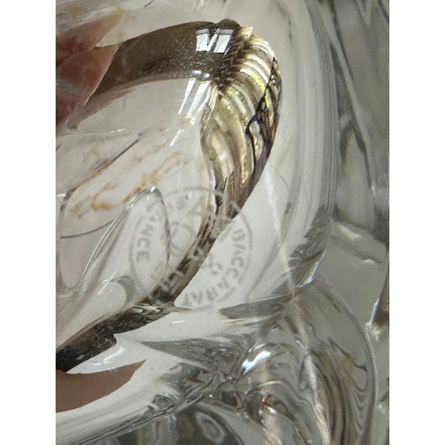 Baccarat Clear Crystal "Govern" 9" Heigh Vase Signed Rrigot For Sale - Image 9 of 9
