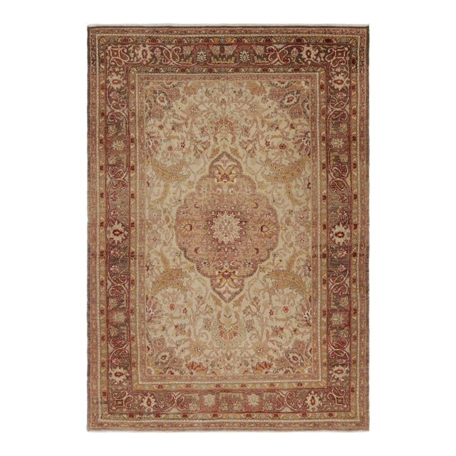 Vintage Sivas Rug in Cream and Gold With Floral Medallion - Rug & Kilim For Sale
