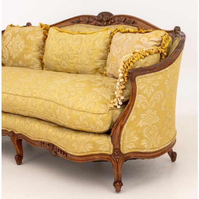 Louis XV Yellow Silk Damask Upholstered Walnut Sofa For Sale In New York - Image 6 of 12