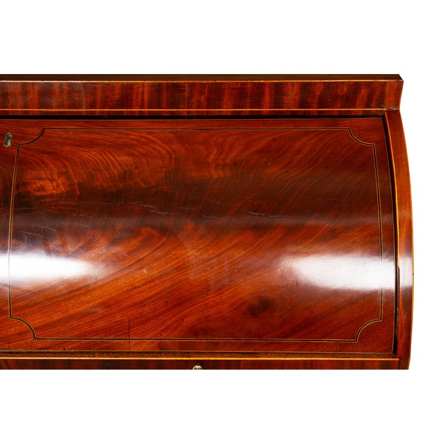 Rare American Federal Mahogany Cylinder Desk, Baltimore or Annapolis Ca. 1800 For Sale - Image 17 of 18