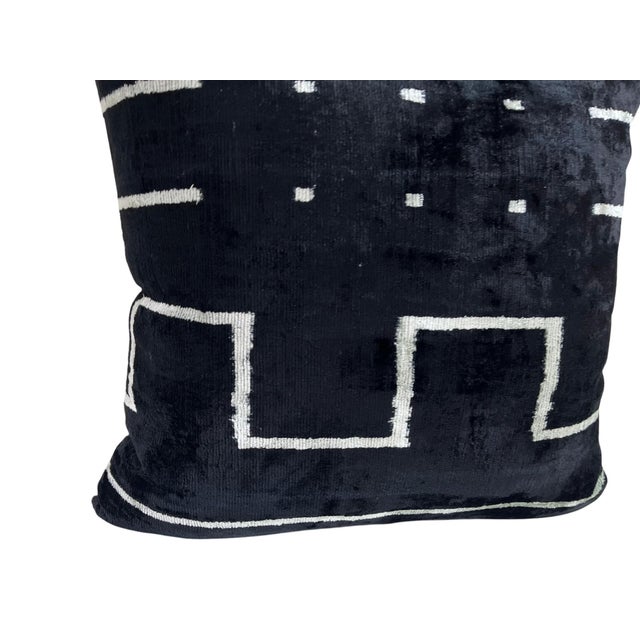 Handmade Velvet Silk IKAT cushion cover with luxury design. It can be a perfect gift for new homes. This pillow case...