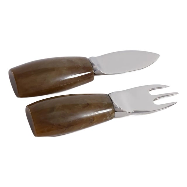 Boxed Cheese 2-Piece Knife Set with Resin Handles For Sale