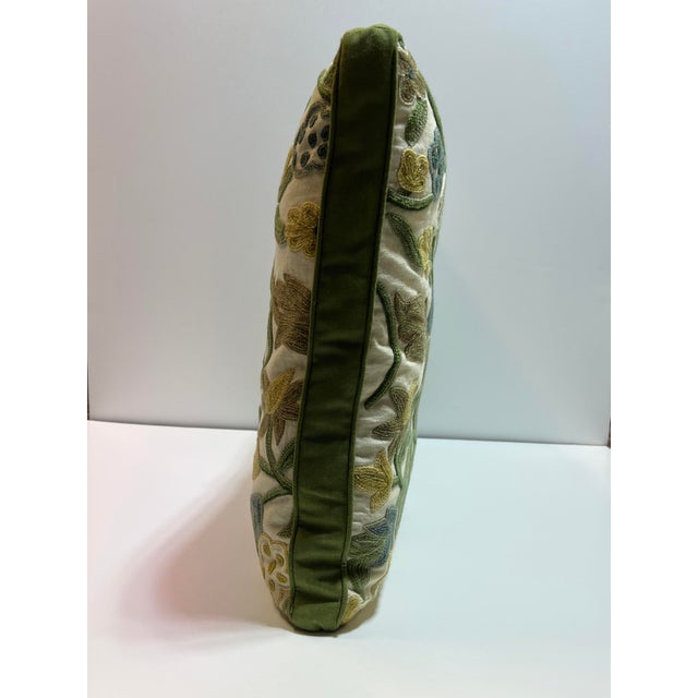 Custom-tailored 2” boxed edge pillow in beautiful botanical crewel fabric. Meticulously made with 2” solid green fabric....