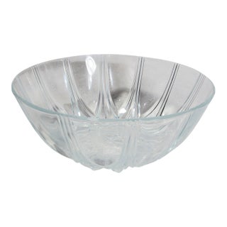 Vintage Anchor Hocking Clear Oyster and Pearl Depression Glass Bowl For Sale