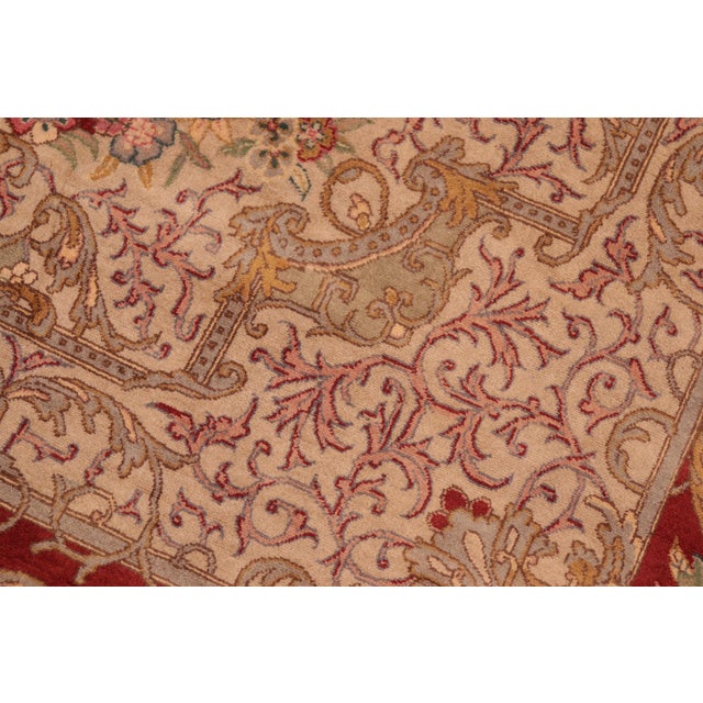 Shabby Chic Shabby Chic Medallion 1990's Pak-Persian Rust/Taupe Wool Rug - 6'2'' X 9'7'' For Sale - Image 3 of 9