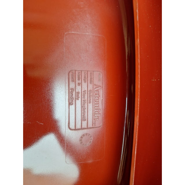 Vintage Selene Chairs in Red Plastic by Vico Magistretti for Artemide, 1980s, Set of 4 For Sale - Image 9 of 11