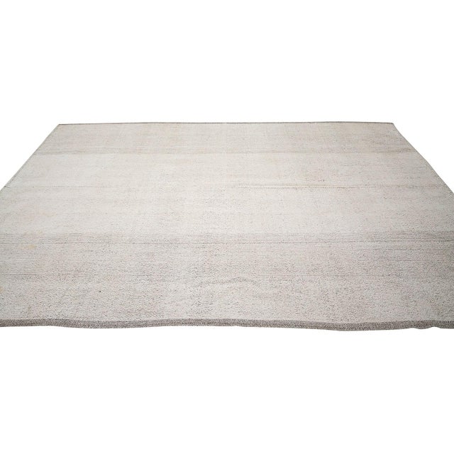 Vintage Modern Turkish Kilim Rug For Sale - Image 4 of 7