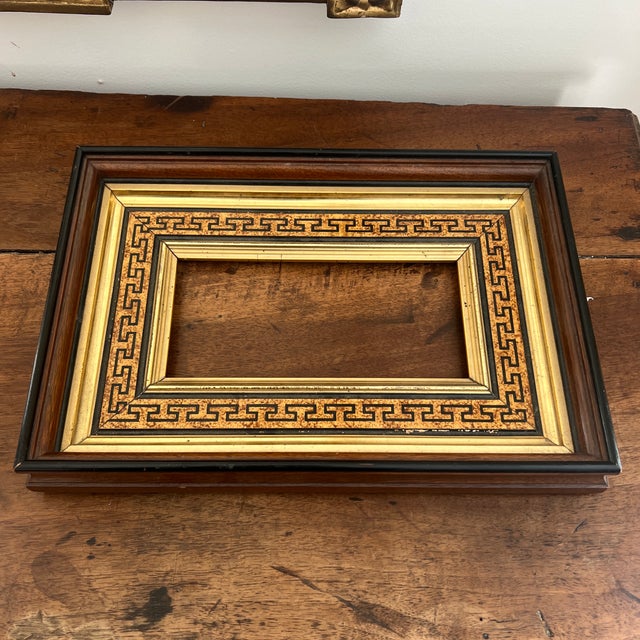 Antique Neoclassical Mahogany and Parcel Gilt Picture Frame For Sale - Image 4 of 8
