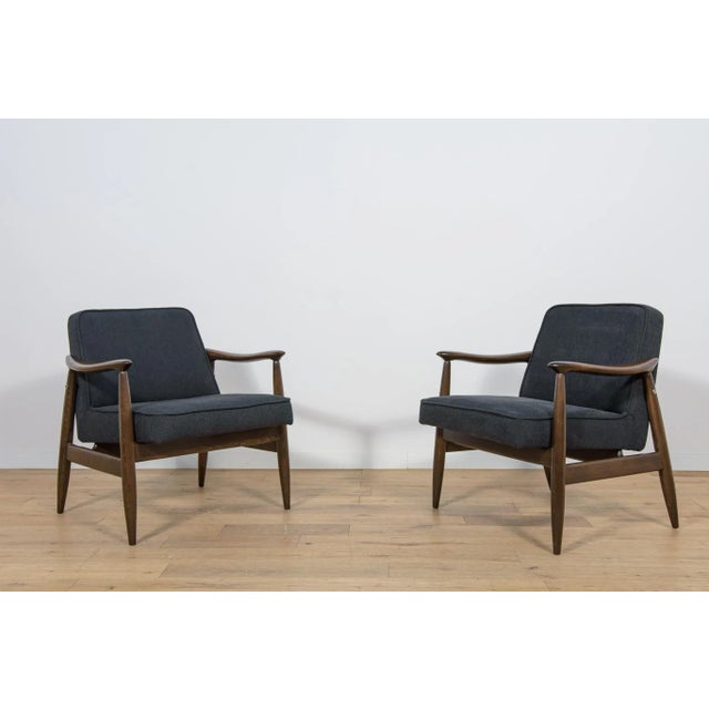 Mid-Century Modern GFM-87 Armchairs by Juliusz Kedziorek for Gościcińskie Furniture, Poland, 1960s, Set of 2 For Sale - Image 13 of 18