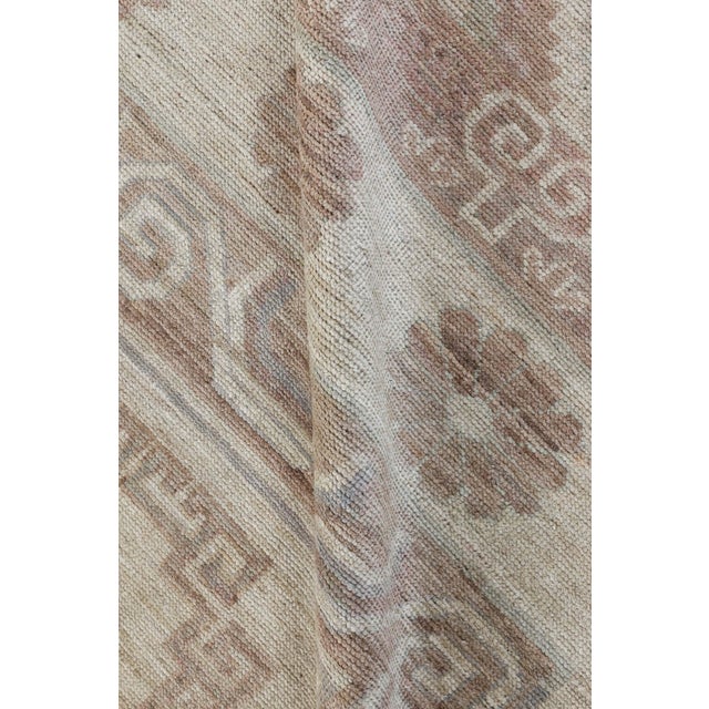 Modern Modern Large Samarkand Style Geometric Rug in Soft Neutrals by Doris Leslie Blau For Sale - Image 3 of 9