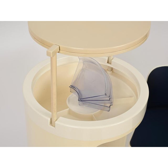 Italian White & Cream Vanity Table with Blue Seat from Studio Kastilia Silvi, 1970s, Set of 2 For Sale - Image 6 of 16