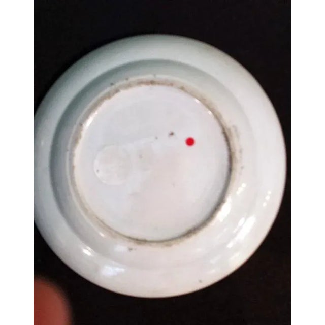 Chinese Export Armorial Plate for Marquis De Almendares For Sale - Image 4 of 4