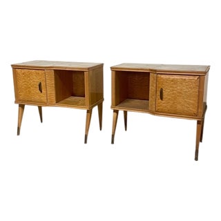 Italian Bedside Tables in Maple Burl and Marbled Glass, 1960s, Set of 2 For Sale