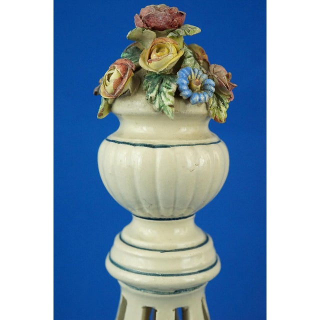 Art Nouveau Ceramic Columns with Miniature Vases and Flowers from Bassano Nove Factory, Italy, Late 19th Century, Set of 2 For Sale - Image 9 of 18