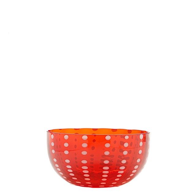 Collection for the table in clear colored glass. It includes tumblers for water and soft drinks, wine glasses, flute...