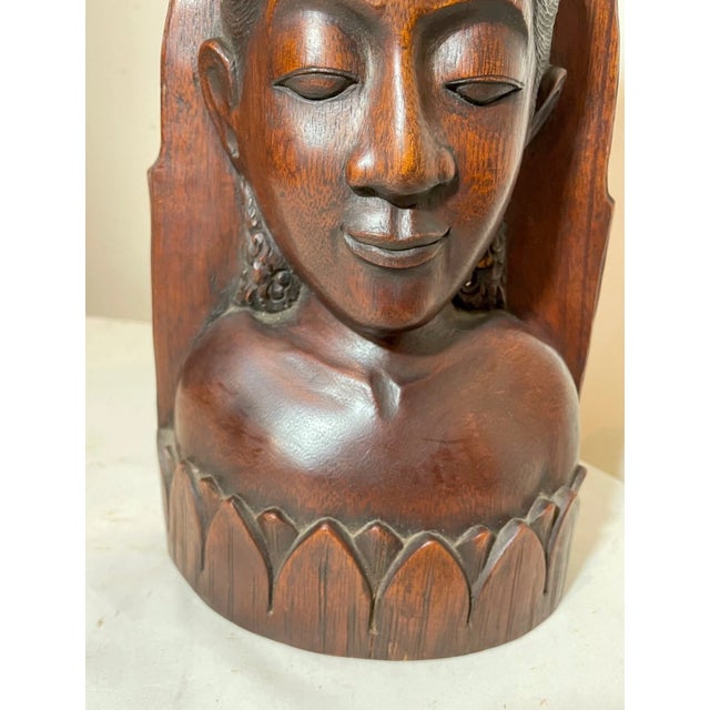 1940s Hand Carved Balinese Indonesian Bali Lady Bust Wood Carving Sculpture For Sale In New York - Image 6 of 13