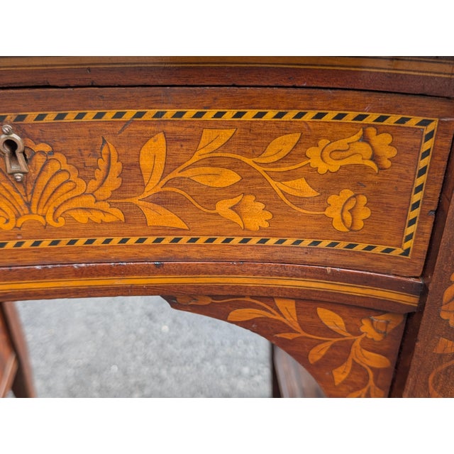 Antique Continental Marquetry Inlaid Kidney-Form Desk With Satinwood Floral Inlay For Sale In Washington DC - Image 6 of 12