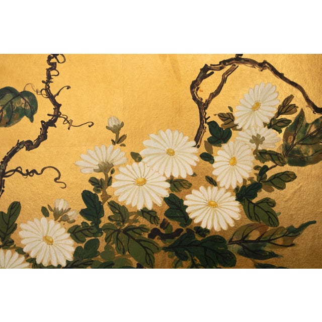 1960s Large Shōwa Era Japanese Byobu Screen "Chrysanthemums" For Sale - Image 10 of 18