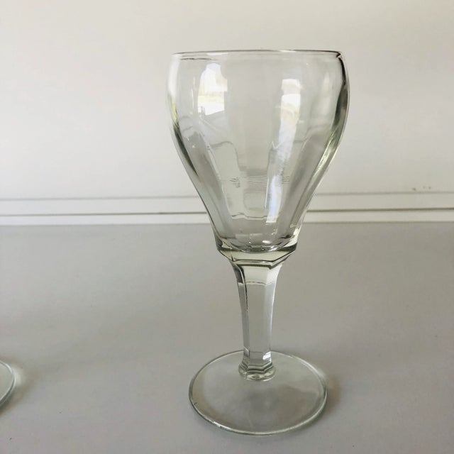 Mid-Century Modern Vintage Clear Glass Wine Goblets- Set of 4 For Sale - Image 3 of 6