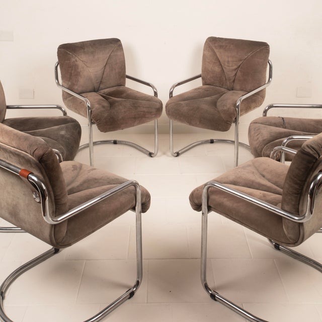 Italian Astro Chrome and Taupe Suede Armchairs by Guido Faleschini for I4 Mariani, 1979, Set of 6 For Sale - Image 10 of 18