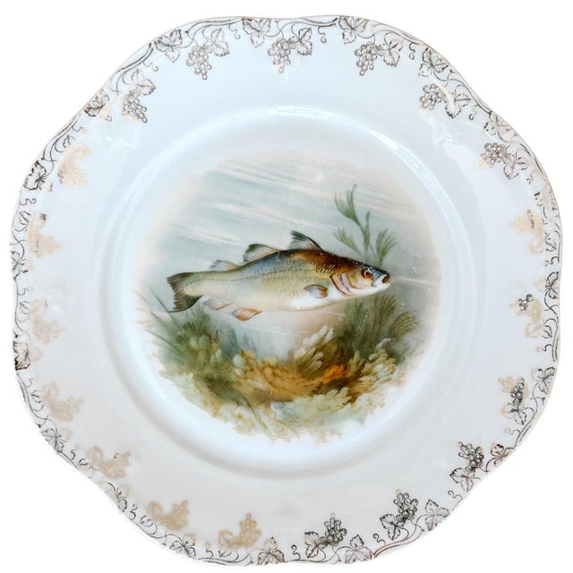 Late 19th Century Antique Continental Porcelain Fish Plates – Set of 6 For Sale - Image 5 of 14