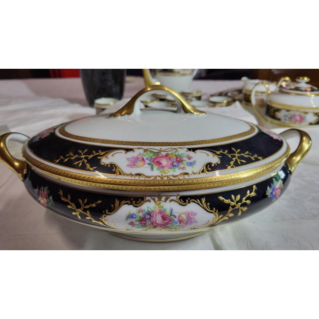 Gold-Plated Service from L' Ancienne Manufacture Royale de Limoges, France, 1980s, Set of 75 For Sale - Image 11 of 18
