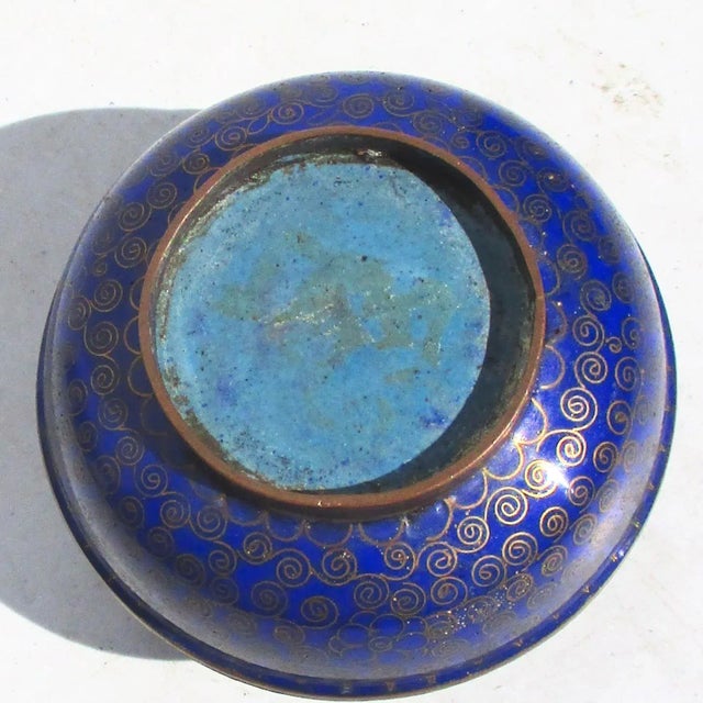 Chinese 1900 Chinese Dark Blue Enamel Ovoid Box For Sale - Image 3 of 6
