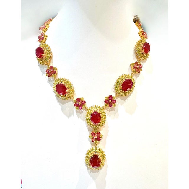 Baroque Bochic “Capri” Vintage Ruby & Yellow Sapphire Necklace - 18K & Silver For Sale - Image 3 of 9