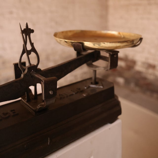 French 19th Century French Brass & Iron Scale (A) For Sale - Image 3 of 4