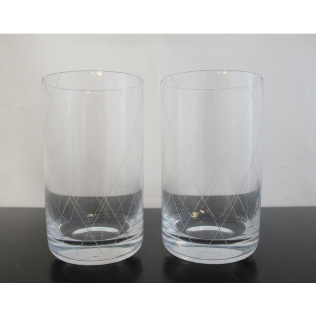 Tiffany and Co. Tiffany & Co Crystal Etched Diamond Criss-Cross MCM Tumbler Glass Set of 4 For Sale - Image 4 of 10