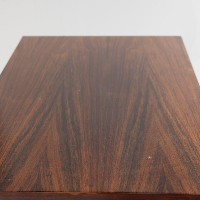 Single Span Floor-to-Ceiling Bookcase, 1960 For Sale - Image 4 of 14