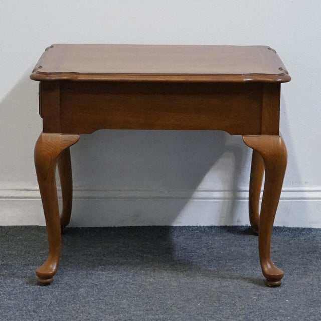 Thomasville Furniture New American Oak Collection 22" Accent End Table 24531-210 For Sale - Image 12 of 12