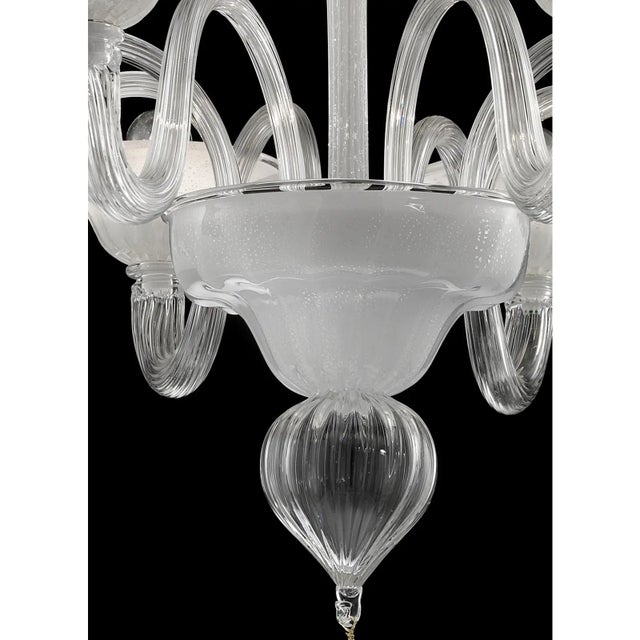 Modern Venetian Murano Glass Chandelier in Transparent and White Tones With Silver Leaf For Sale - Image 6 of 6